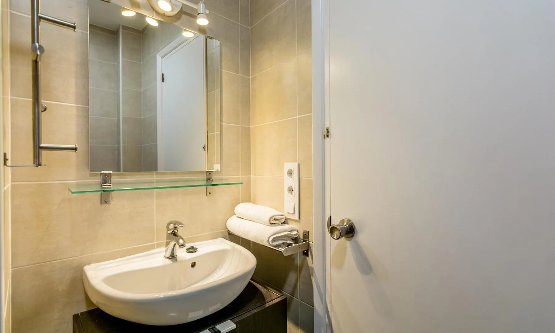 Apartment Homeholidaysrentals Etoile Calella