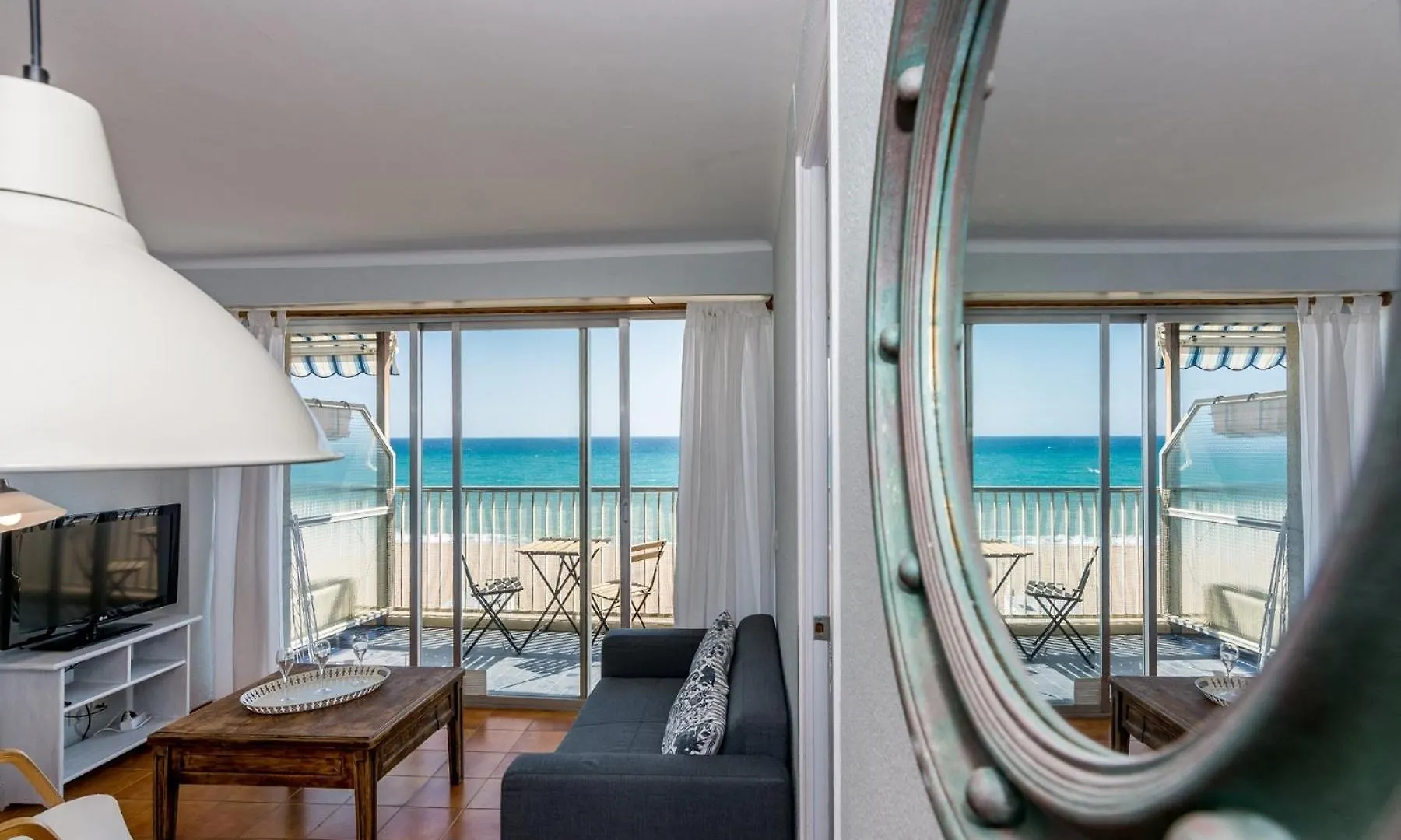 Apartment Homeholidaysrentals Etoile Calella Spain