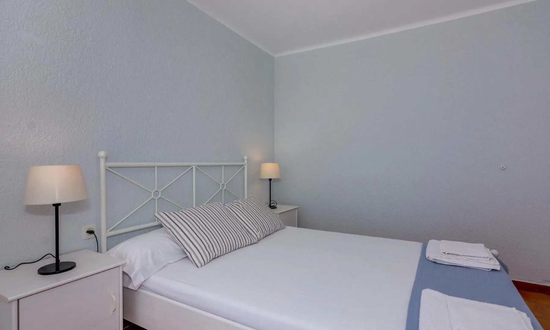 Homeholidaysrentals Etoile Calella 0*,